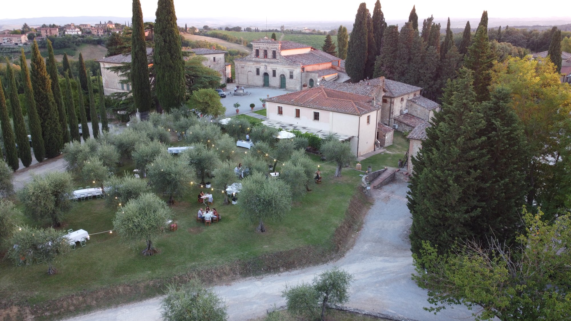 felsina-oliveta-enoteca-vista-drone